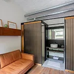 Lakeview Villa, Terrace And Garage 别墅