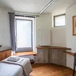 Lakeview Villa, Terrace And Garage 别墅