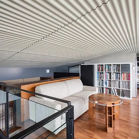 וילה Lakeview Villa, Terrace And Garage *