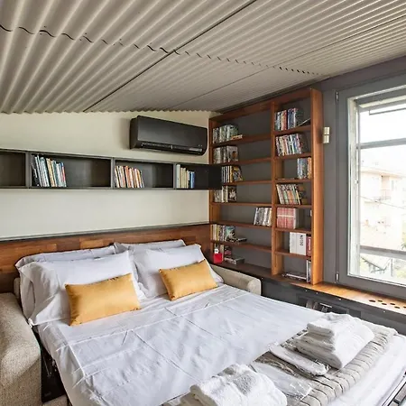 Lakeview Villa, Terrace And Garage