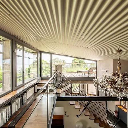 Lakeview Villa, Terrace&garage