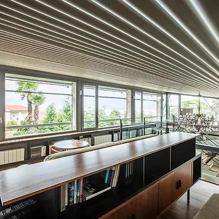 Lakeview Villa, Terrace&garage *