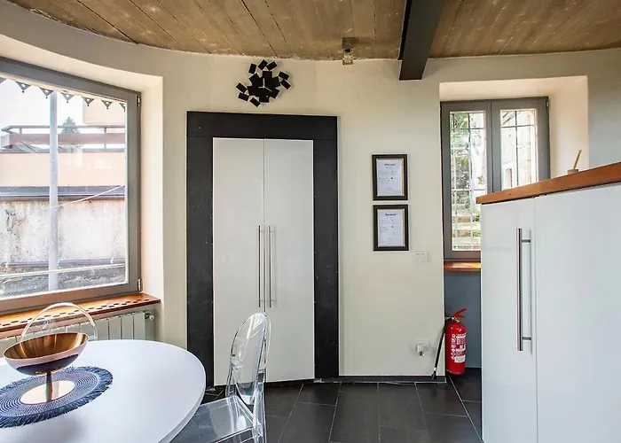 别墅 Lakeview Villa, Terrace And Garage *