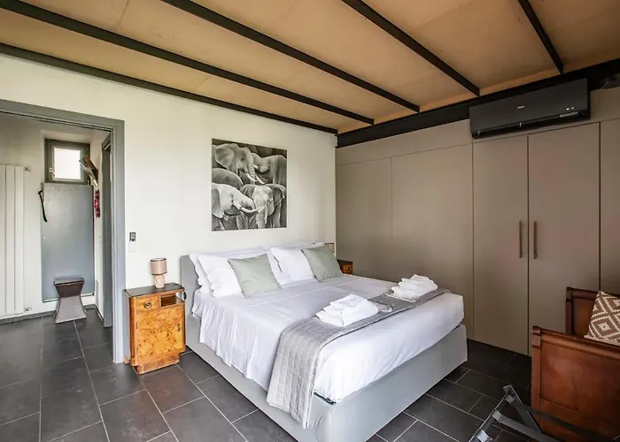 Lakeview Villa, Terrace And Garage * 斯特雷萨