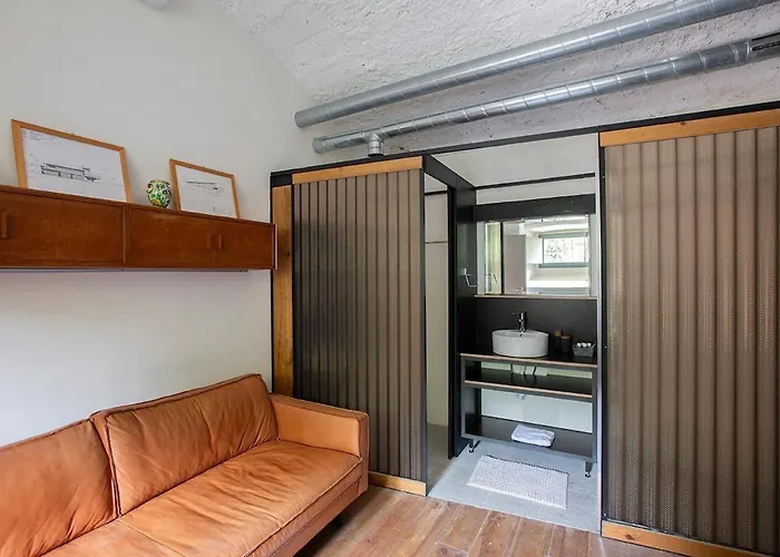 Lakeview Villa, Terrace And Garage 别墅