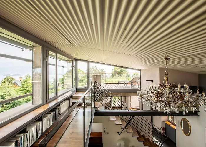 Lakeview Villa, Terrace And Garage